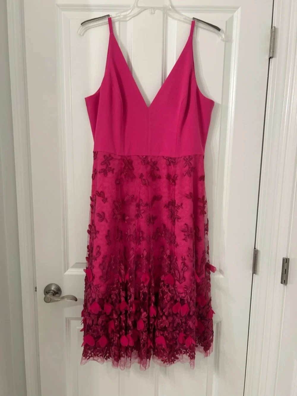 Dress the Population Fuchsia Floral Applique V-Neck Midi Dress - Picture 4 of 5
